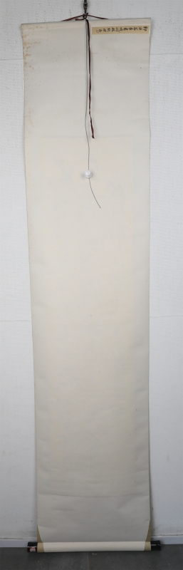 (4)
