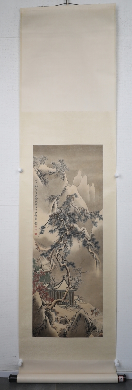 (4)