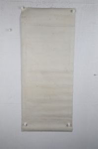 (4)