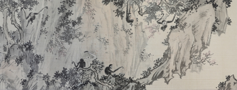(4)